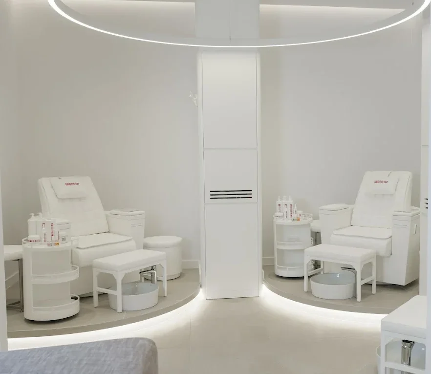 How A Nail Salon Visit Can Be A Form Of Meditation